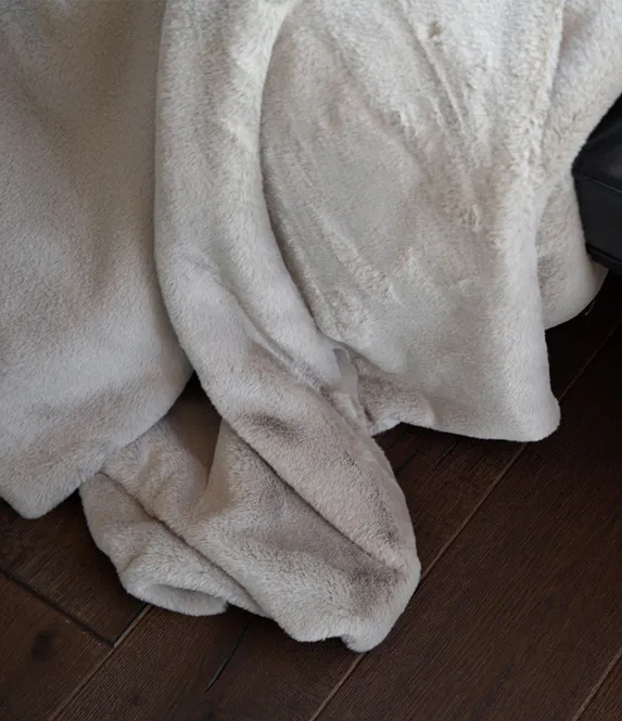 Hovedbilde Celine pelspledd cream  A-7-262  127x150cm
