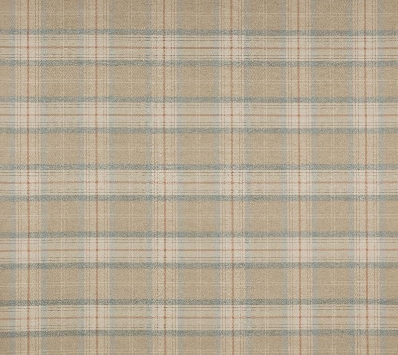 Møbler trukket i stoffet Carrick Plaid  F4720-04  fra Colefax&Fo